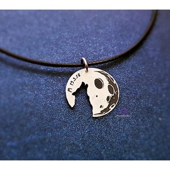Silver jewelry for couples with moon and wolf