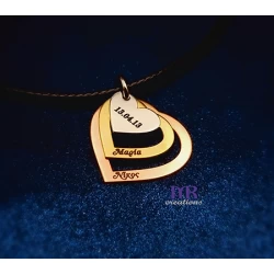Silver pendant with three hearts and engraving of your choice.