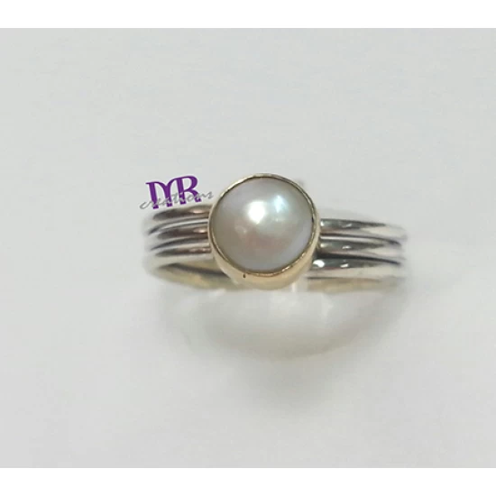 Handmade ring with silver gold and pearl