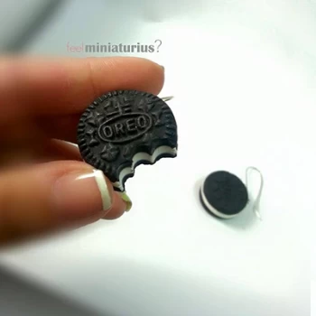 Χειροποίητα σκουλαρίκια oreo μπισκοτάκια από πολυμερικό πηλό.
