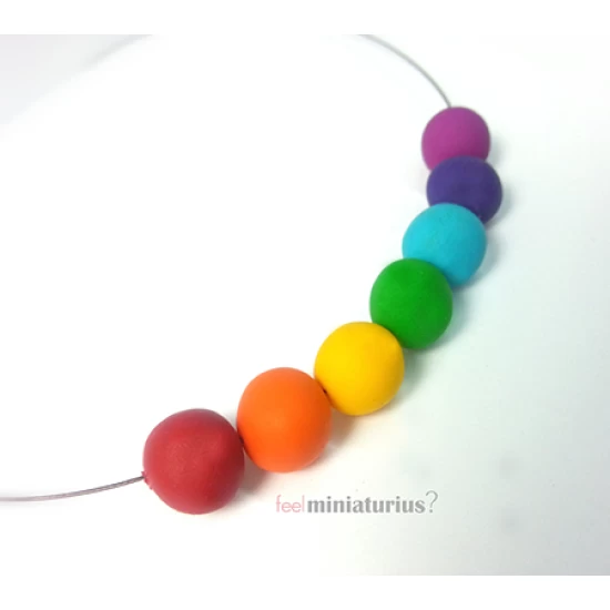 Handmade necklace in rainbow shade!