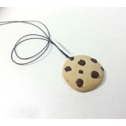 Handmade necklace with dried cookie