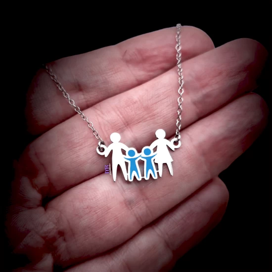 Silver pendant family mom dad two boys